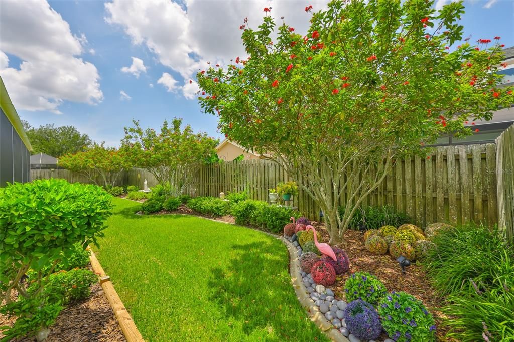 Active With Contract: $555,000 (4 beds, 2 baths, 1886 Square Feet)