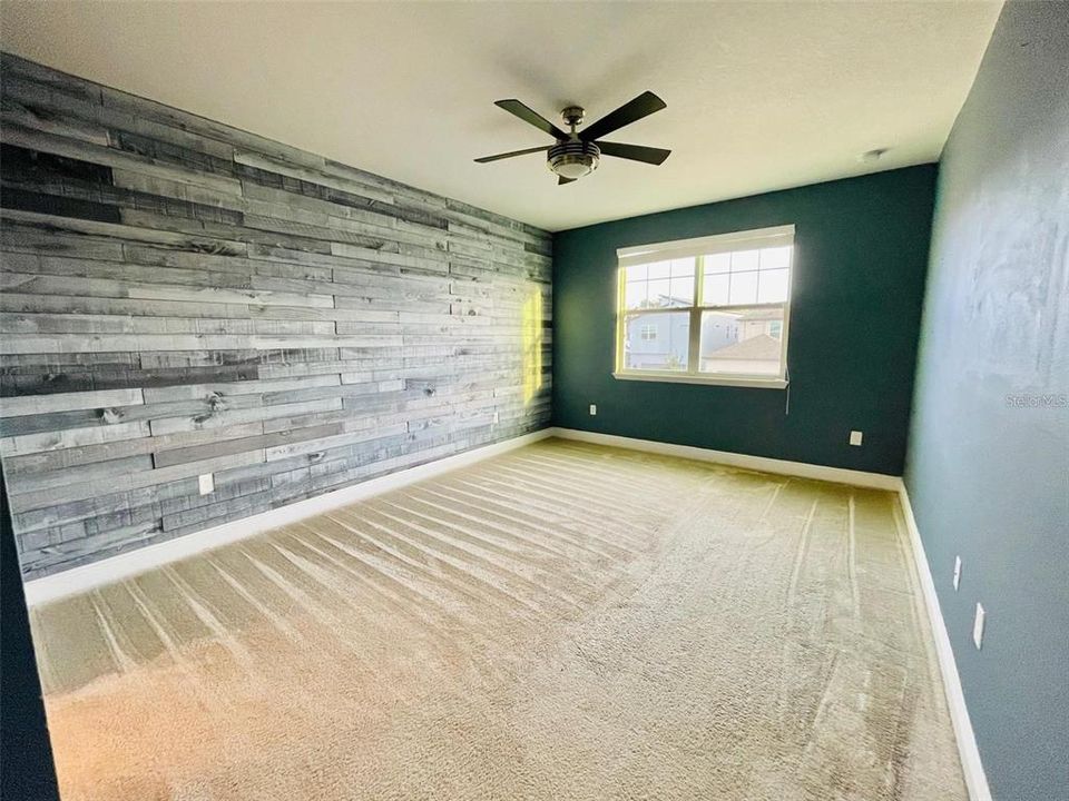 For Rent: $2,600 (3 beds, 2 baths, 1838 Square Feet)