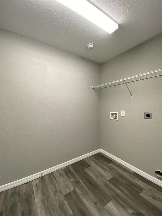 出租: $1,725 (3 贝兹, 2 浴室, 1416 平方英尺)