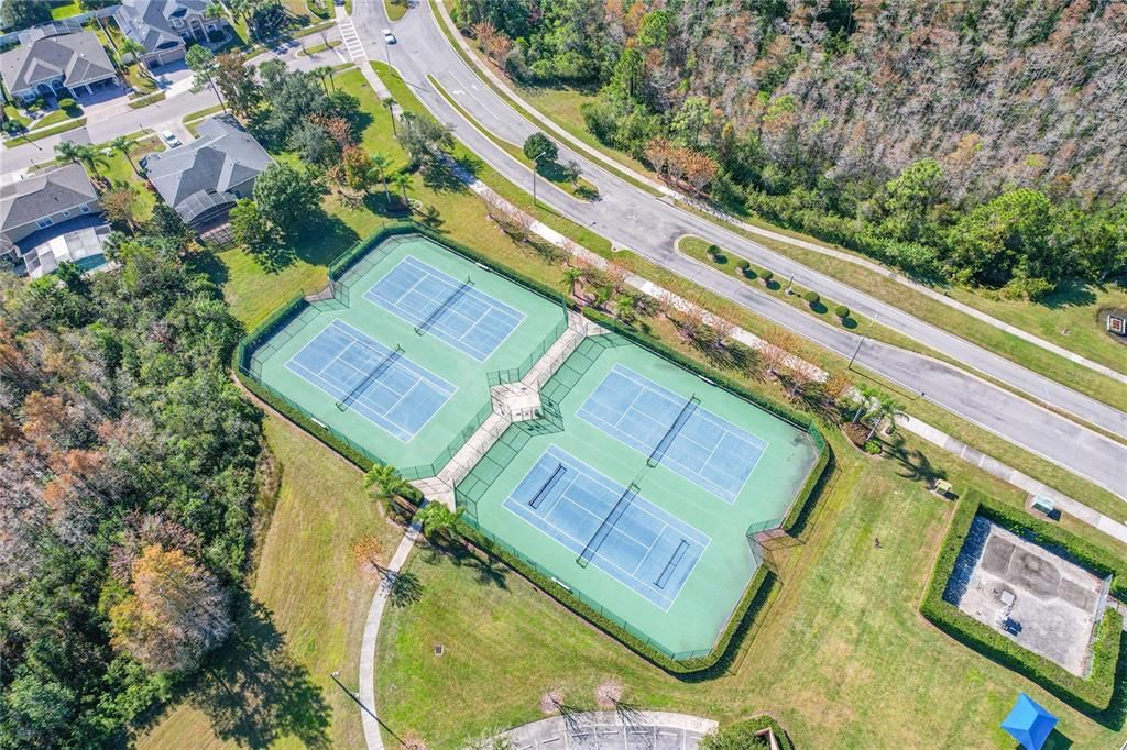 待售: $519,000 (4 贝兹, 2 浴室, 2428 平方英尺)