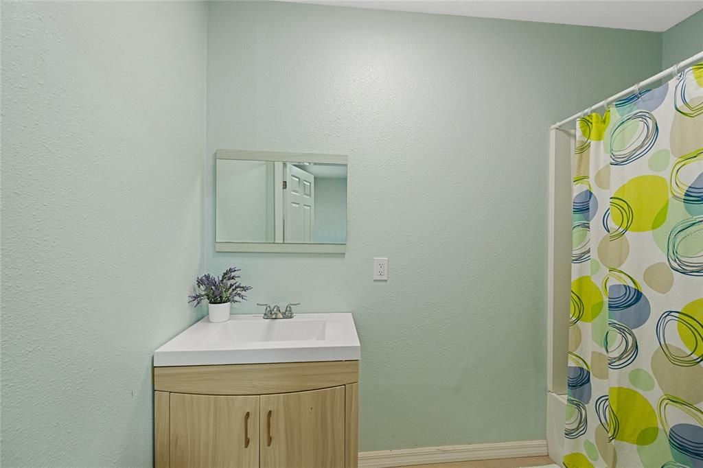 待售: $519,000 (4 贝兹, 2 浴室, 2428 平方英尺)