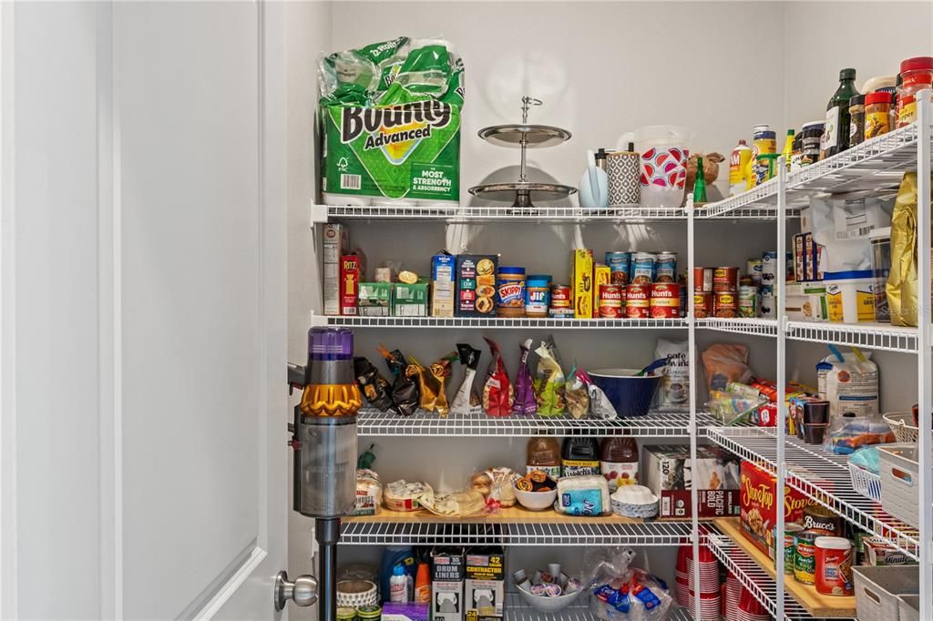 En Venta: $525,000 (4 camas, 3 baños, 3360 Pies cuadrados)