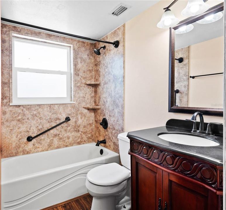 For Sale: $451,000 (4 beds, 2 baths, 1573 Square Feet)