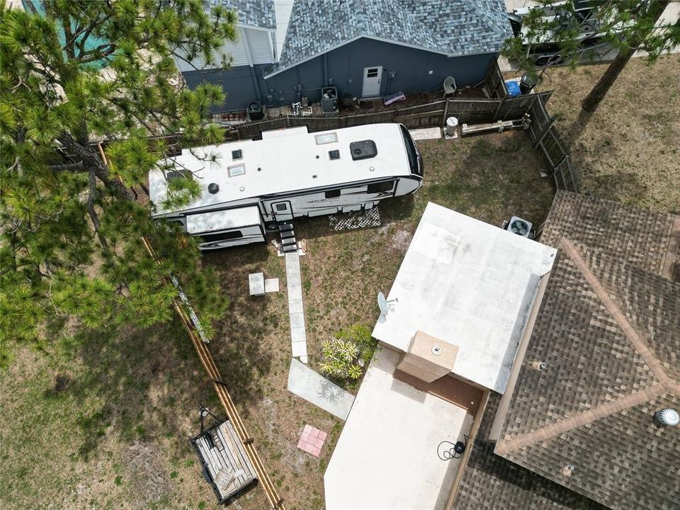 For Sale: $451,000 (4 beds, 2 baths, 1573 Square Feet)