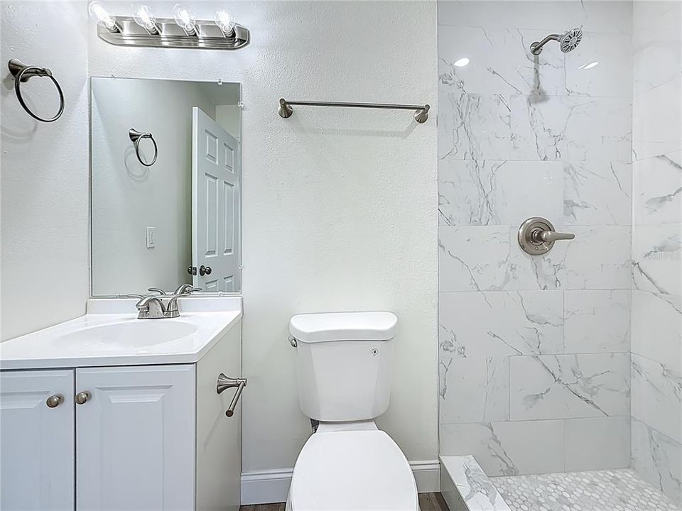 For Sale: $344,900 (3 beds, 2 baths, 1066 Square Feet)