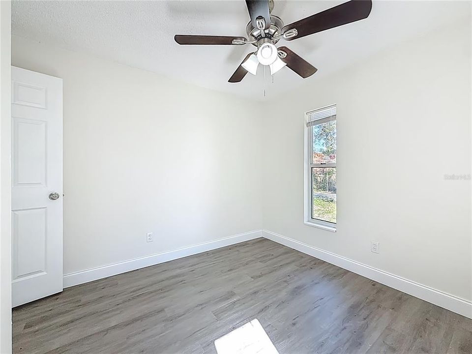 For Sale: $344,900 (3 beds, 2 baths, 1066 Square Feet)