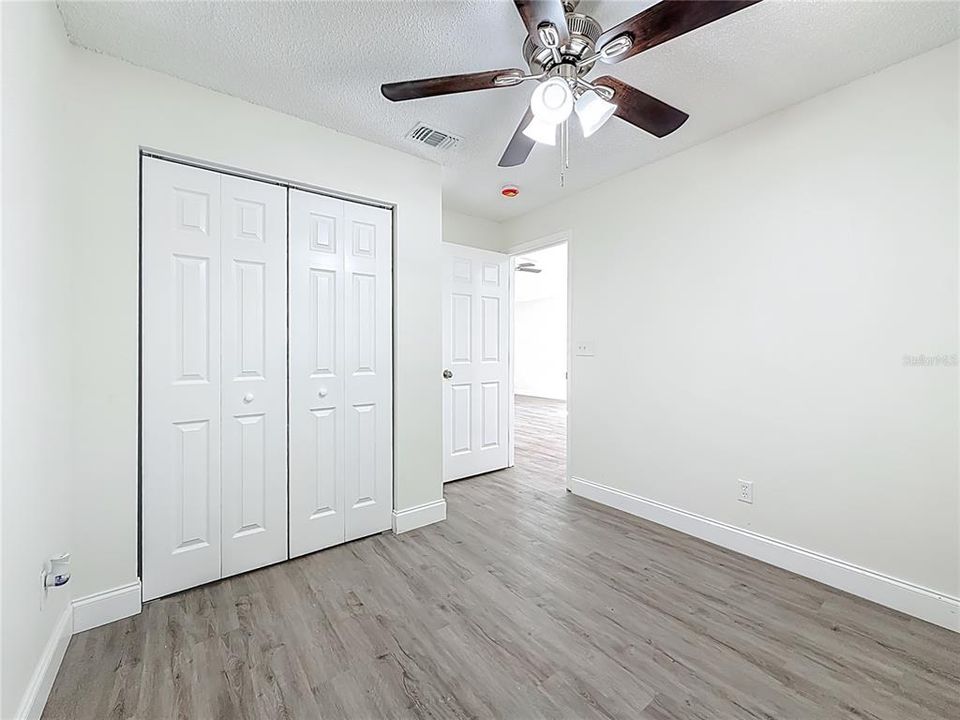 For Sale: $344,900 (3 beds, 2 baths, 1066 Square Feet)