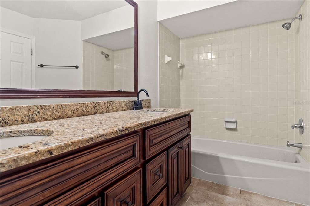 For Rent: $3,000 (3 beds, 2 baths, 1686 Square Feet)