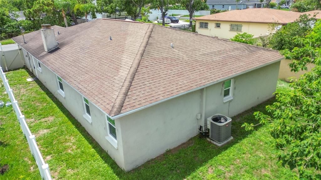 For Rent: $3,000 (3 beds, 2 baths, 1686 Square Feet)