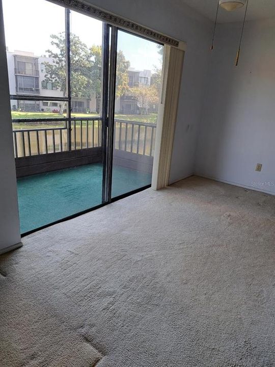 待售: $174,900 (2 贝兹, 2 浴室, 1135 平方英尺)