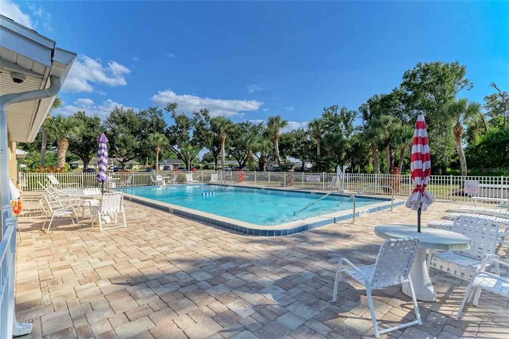 For Sale: $339,000 (2 beds, 2 baths, 1404 Square Feet)