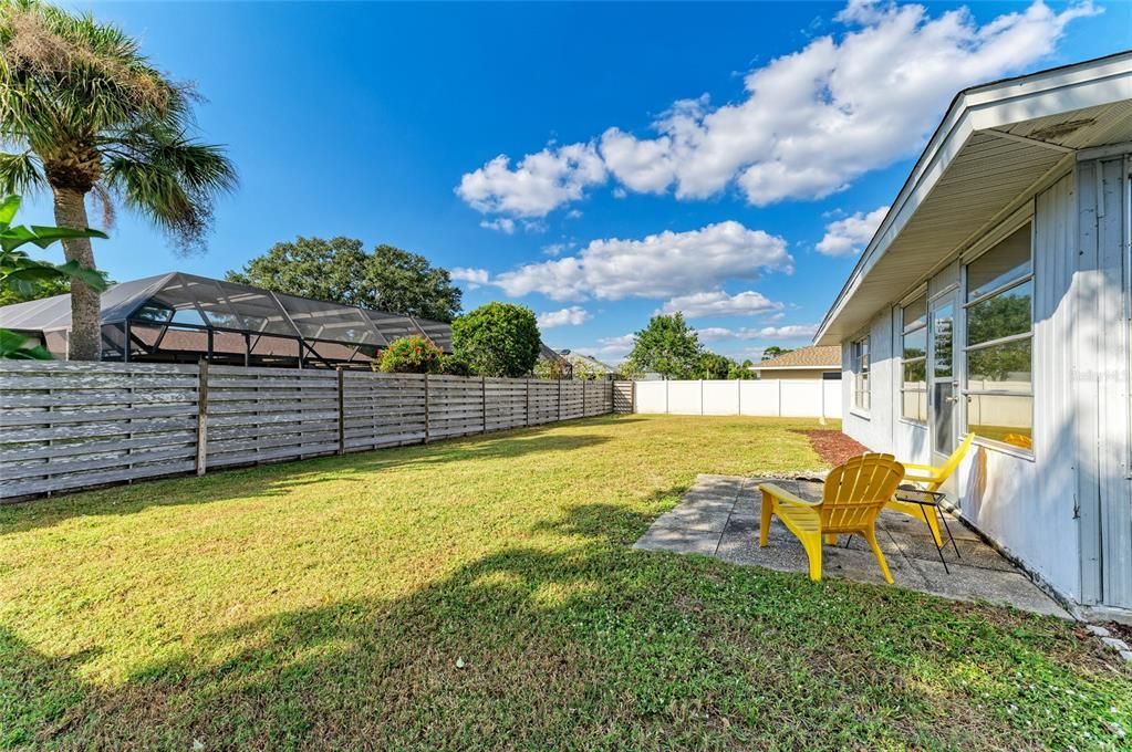 For Sale: $339,000 (2 beds, 2 baths, 1404 Square Feet)