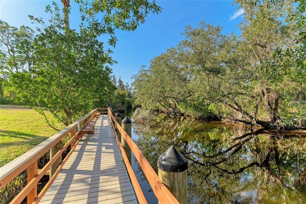 For Sale: $339,000 (2 beds, 2 baths, 1404 Square Feet)