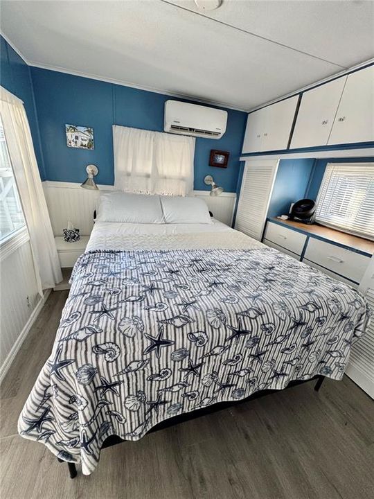 For Sale: $185,000 (1 beds, 1 baths, 658 Square Feet)