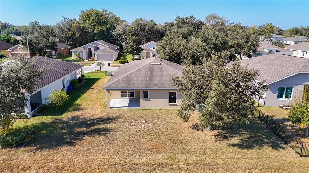 For Sale: $299,900 (3 beds, 2 baths, 1501 Square Feet)