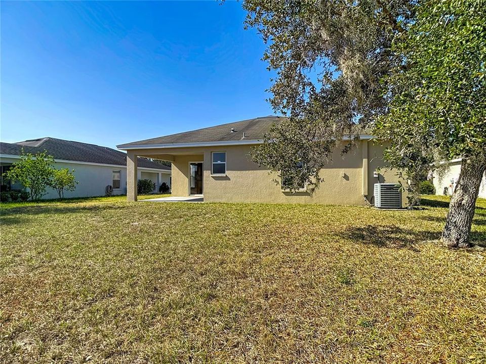 For Sale: $299,900 (3 beds, 2 baths, 1501 Square Feet)