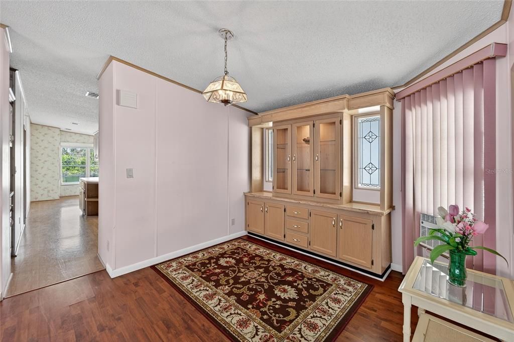 待售: $200,000 (3 贝兹, 2 浴室, 1509 平方英尺)