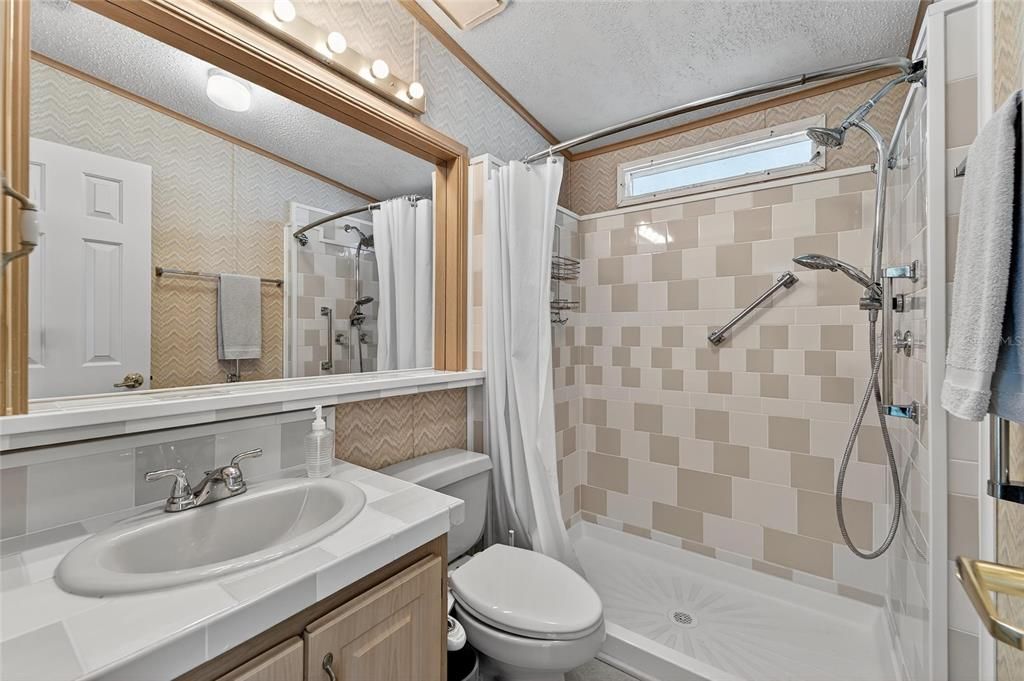 待售: $200,000 (3 贝兹, 2 浴室, 1509 平方英尺)