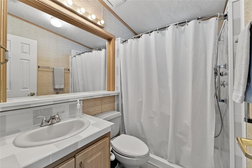 待售: $200,000 (3 贝兹, 2 浴室, 1509 平方英尺)