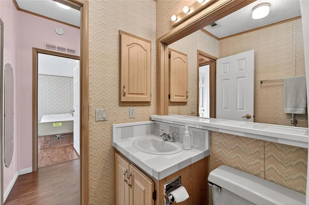 待售: $200,000 (3 贝兹, 2 浴室, 1509 平方英尺)