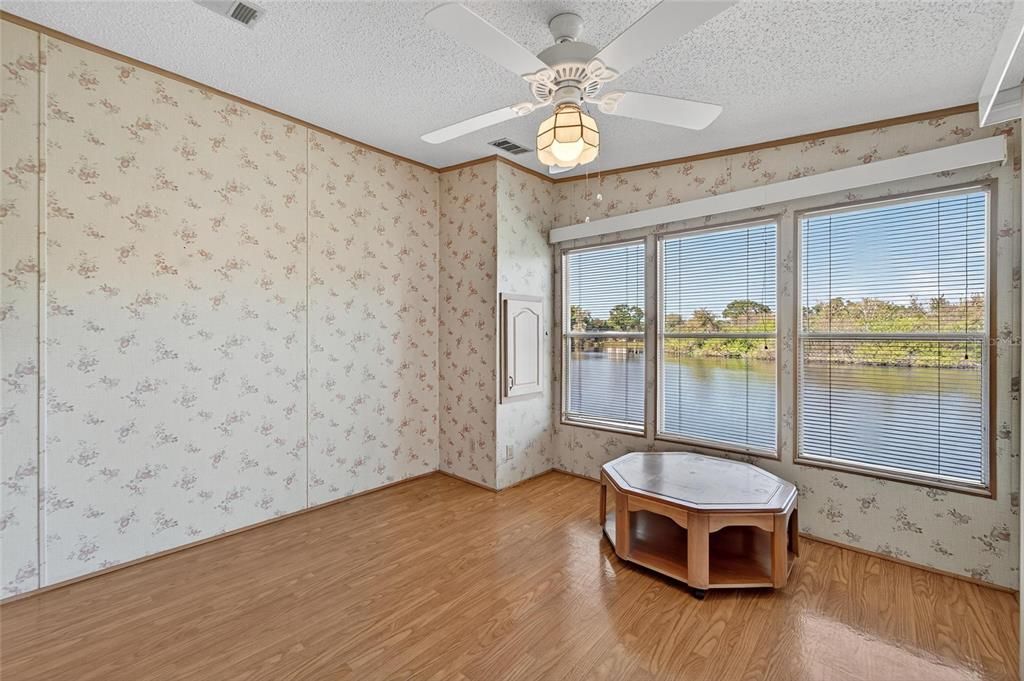 待售: $200,000 (3 贝兹, 2 浴室, 1509 平方英尺)