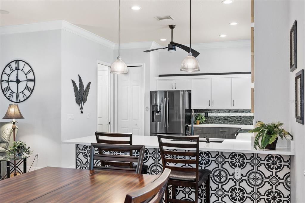 На продажу: $589,000 (2 спален, 2 ванн, 1904 Квадратных фут)