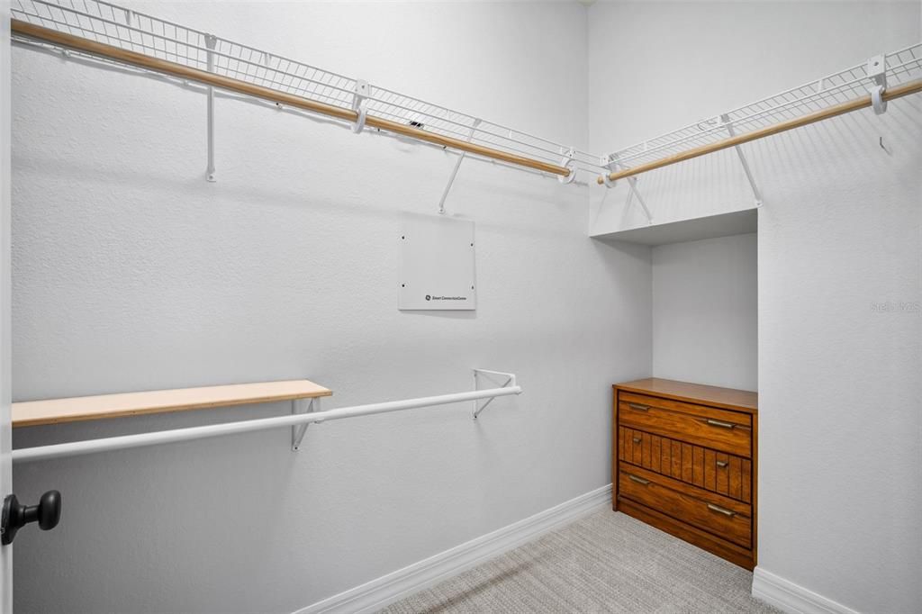 На продажу: $589,000 (2 спален, 2 ванн, 1904 Квадратных фут)