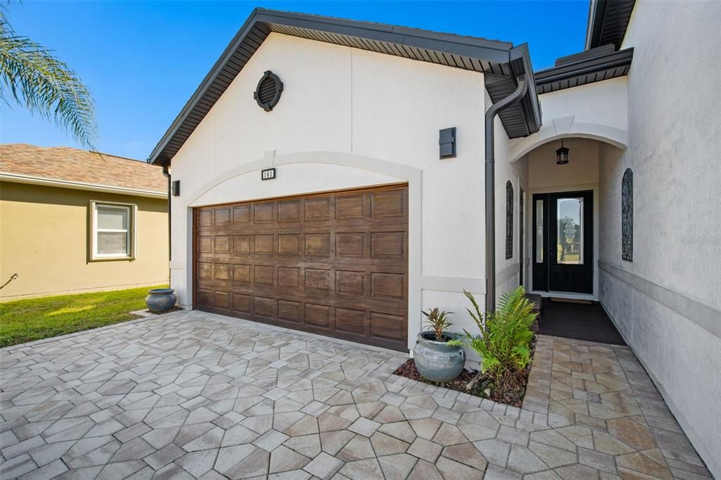 На продажу: $589,000 (2 спален, 2 ванн, 1904 Квадратных фут)