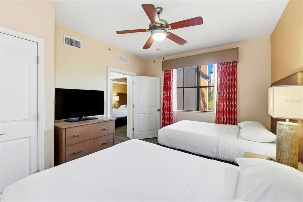 待售: $225,000 (3 贝兹, 2 浴室, 1200 平方英尺)