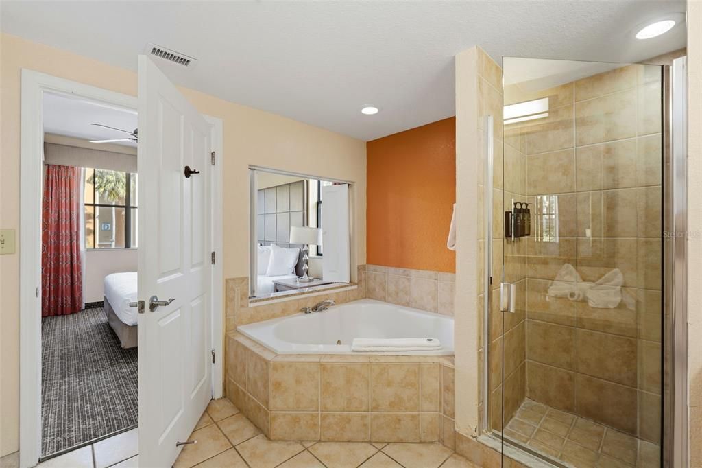 待售: $225,000 (3 贝兹, 2 浴室, 1200 平方英尺)