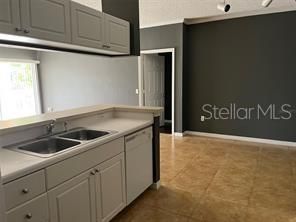 For Rent: $1,600 (2 beds, 2 baths, 1122 Square Feet)