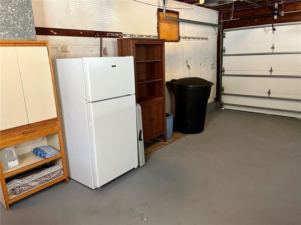 For Sale: $379,900 (3 beds, 2 baths, 1323 Square Feet)