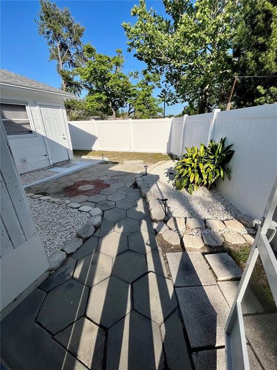 For Sale: $379,900 (3 beds, 2 baths, 1323 Square Feet)