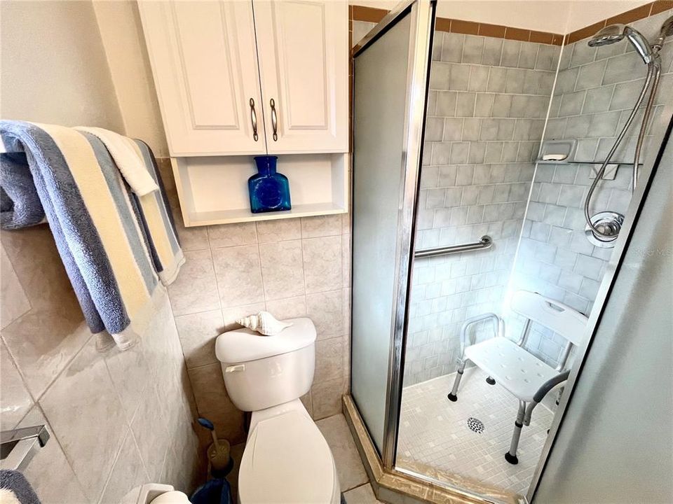 For Sale: $379,900 (3 beds, 2 baths, 1323 Square Feet)