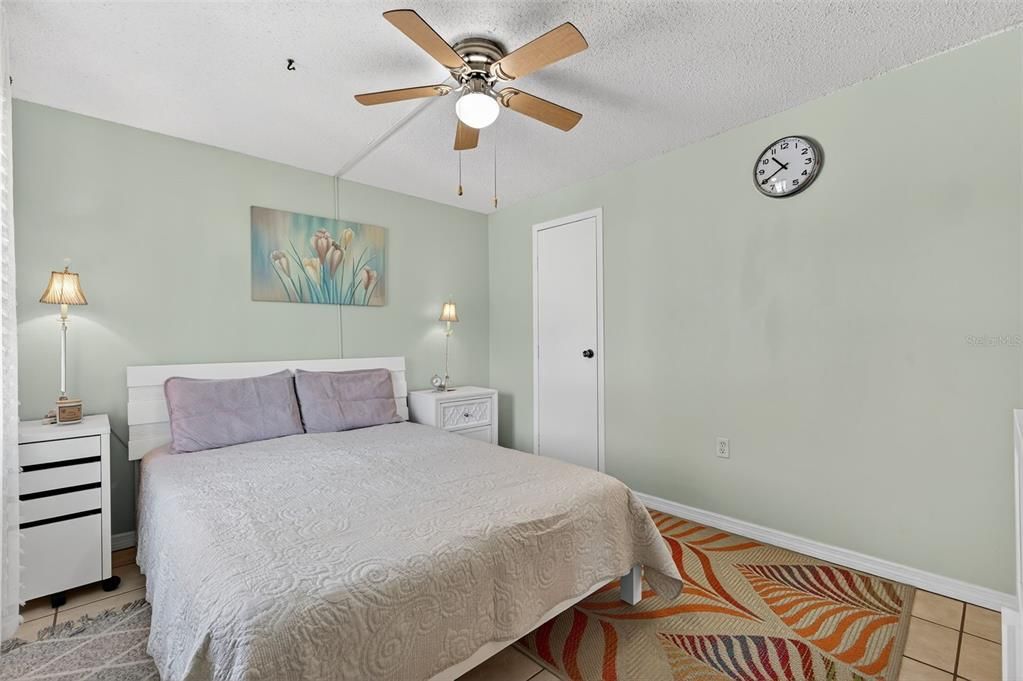 待售: $90,000 (1 贝兹, 1 浴室, 490 平方英尺)