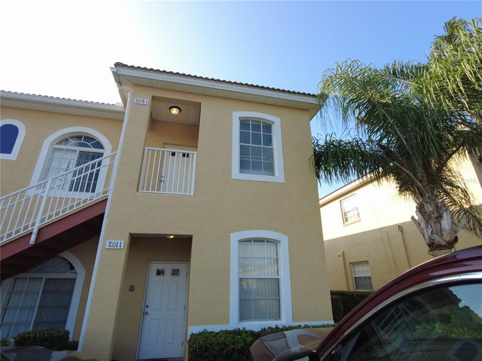 出租: $1,550 (2 贝兹, 2 浴室, 981 平方英尺)