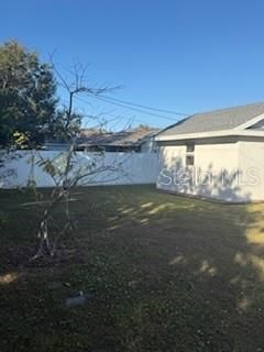 На продажу: $285,000 (3 спален, 2 ванн, 1302 Квадратных фут)