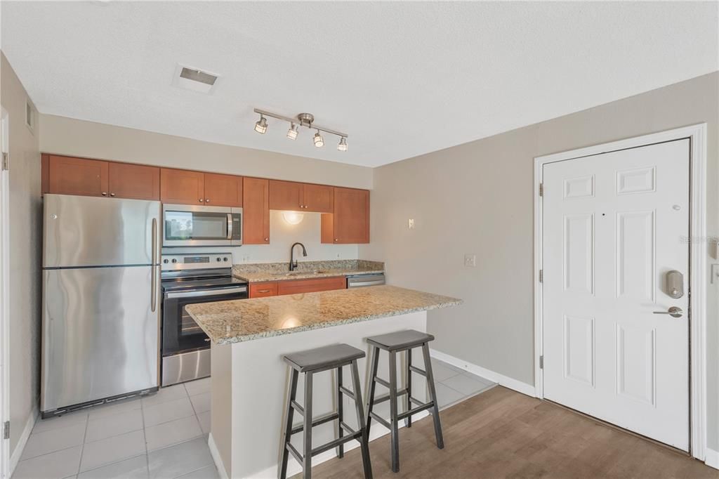 На продажу: $110,000 (1 спален, 1 ванн, 468 Квадратных фут)