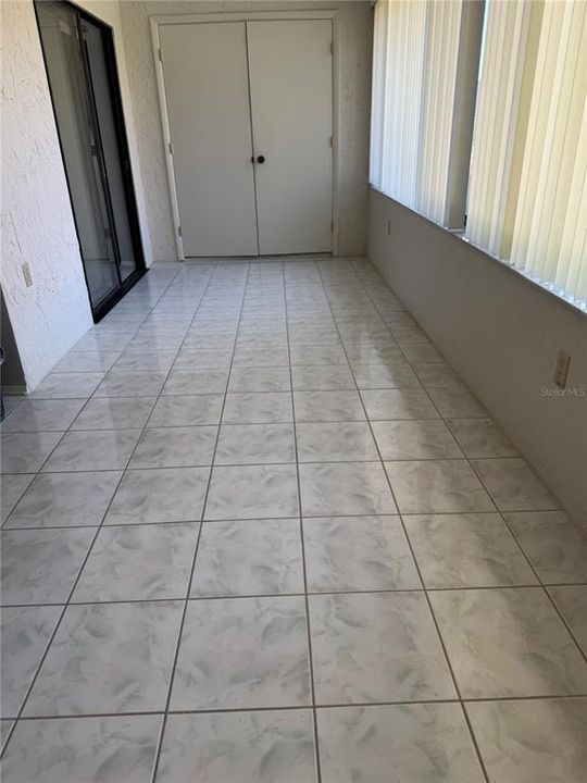 For Sale: $170,000 (2 beds, 2 baths, 1150 Square Feet)