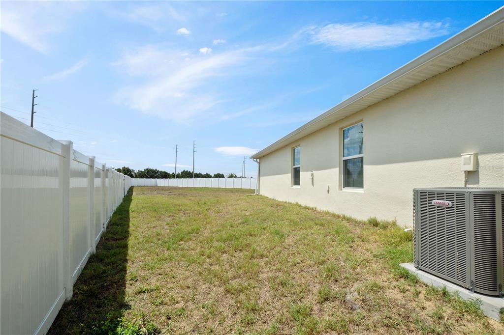 En Venta: $299,000 (3 camas, 2 baños, 1862 Pies cuadrados)