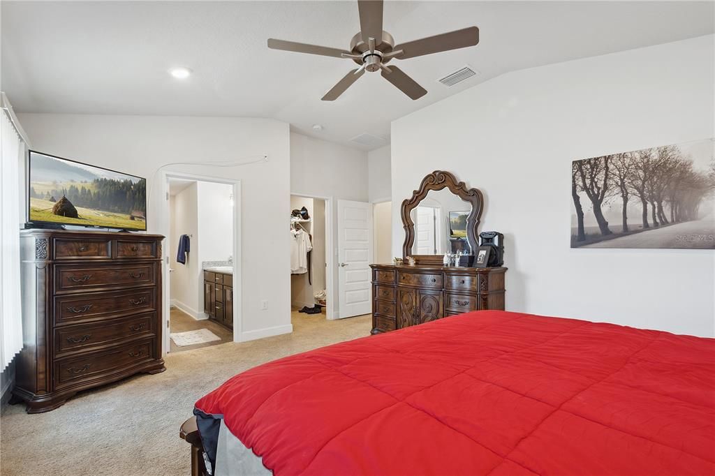 En Venta: $299,000 (3 camas, 2 baños, 1862 Pies cuadrados)