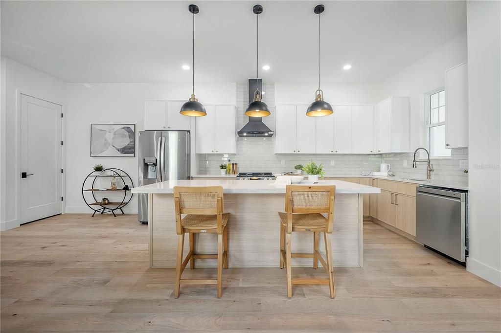 For Sale: $650,000 (3 beds, 2 baths, 2097 Square Feet)