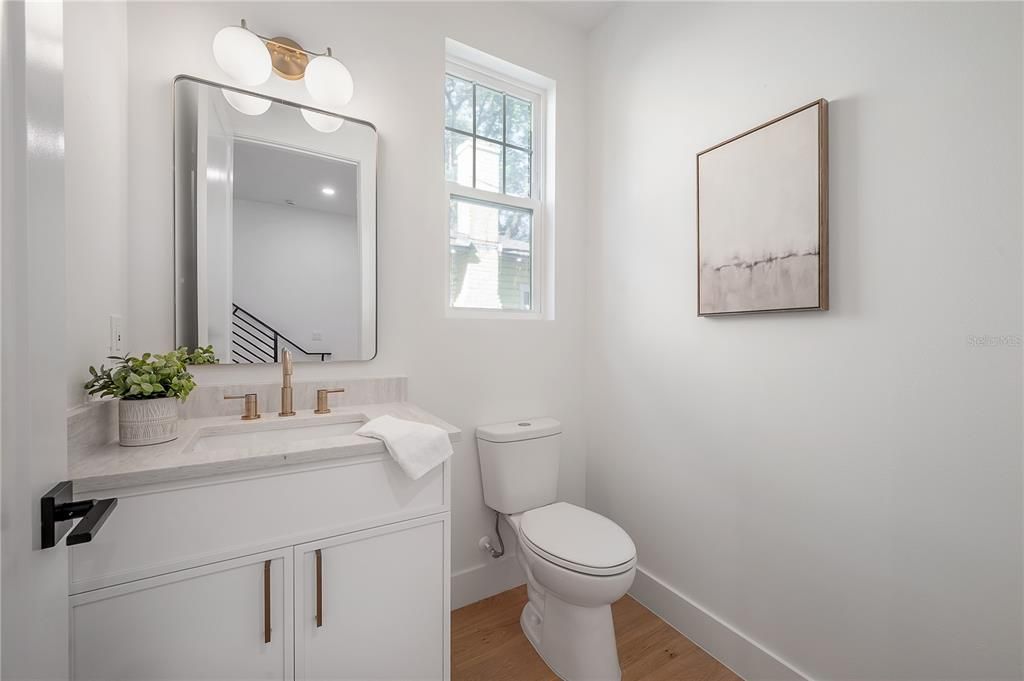 For Sale: $650,000 (3 beds, 2 baths, 2097 Square Feet)