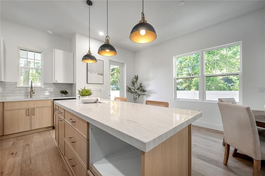 For Sale: $650,000 (3 beds, 2 baths, 2097 Square Feet)