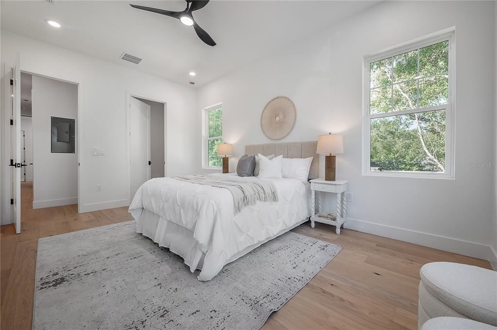 For Sale: $650,000 (3 beds, 2 baths, 2097 Square Feet)