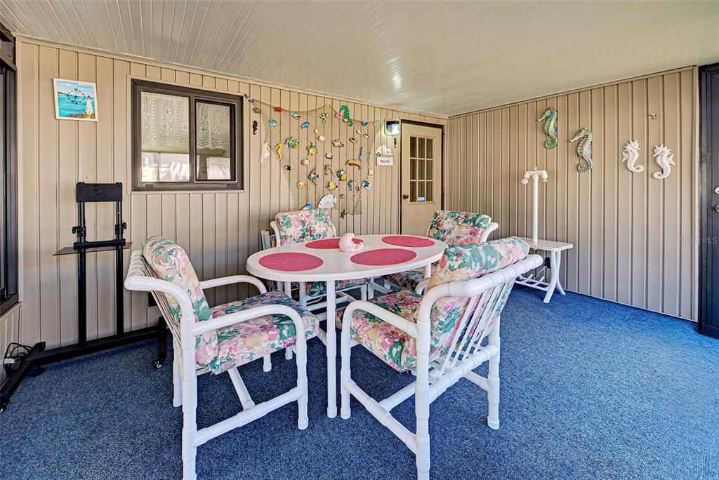 待售: $149,000 (2 贝兹, 2 浴室, 1247 平方英尺)