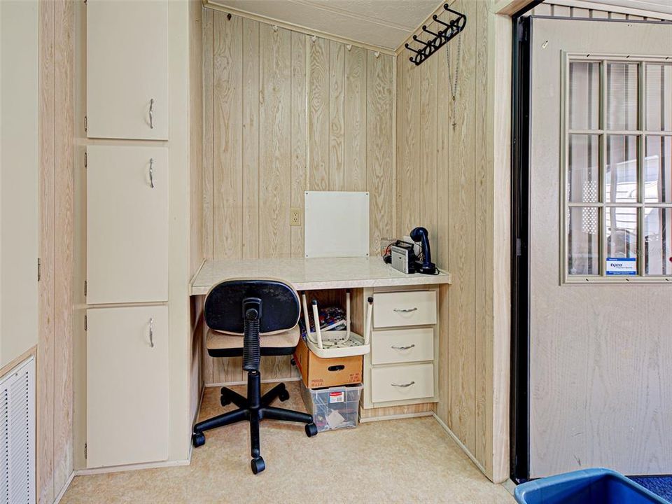 待售: $149,000 (2 贝兹, 2 浴室, 1247 平方英尺)