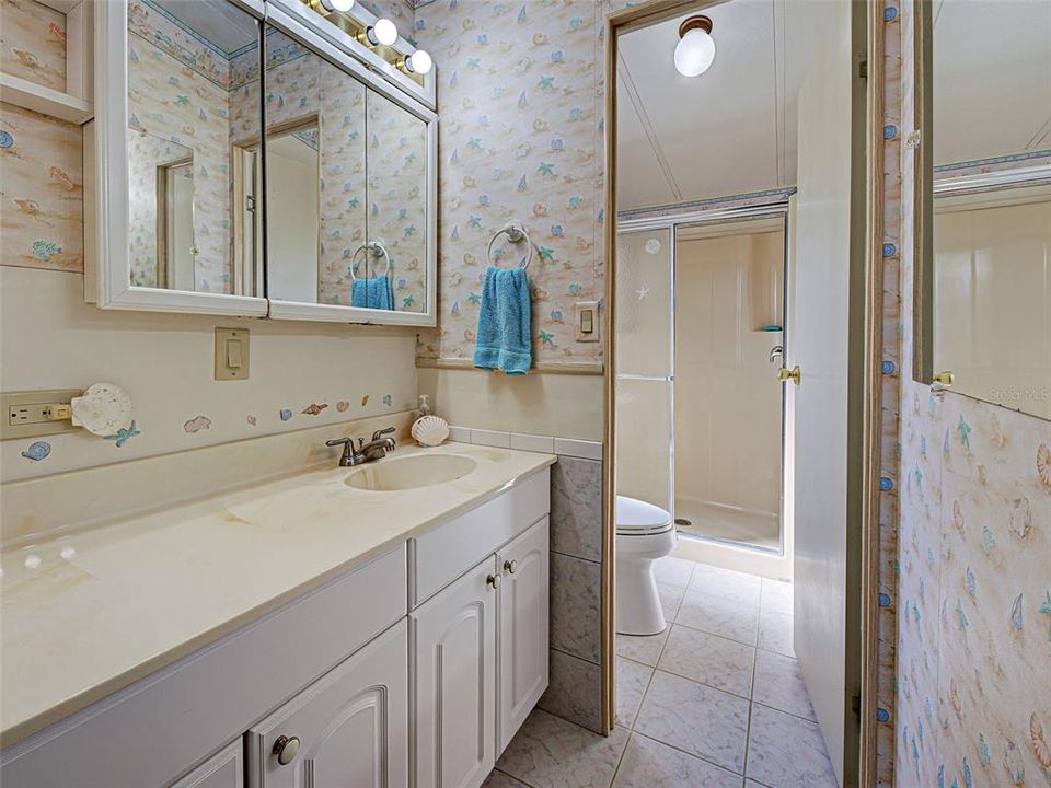 待售: $149,000 (2 贝兹, 2 浴室, 1247 平方英尺)