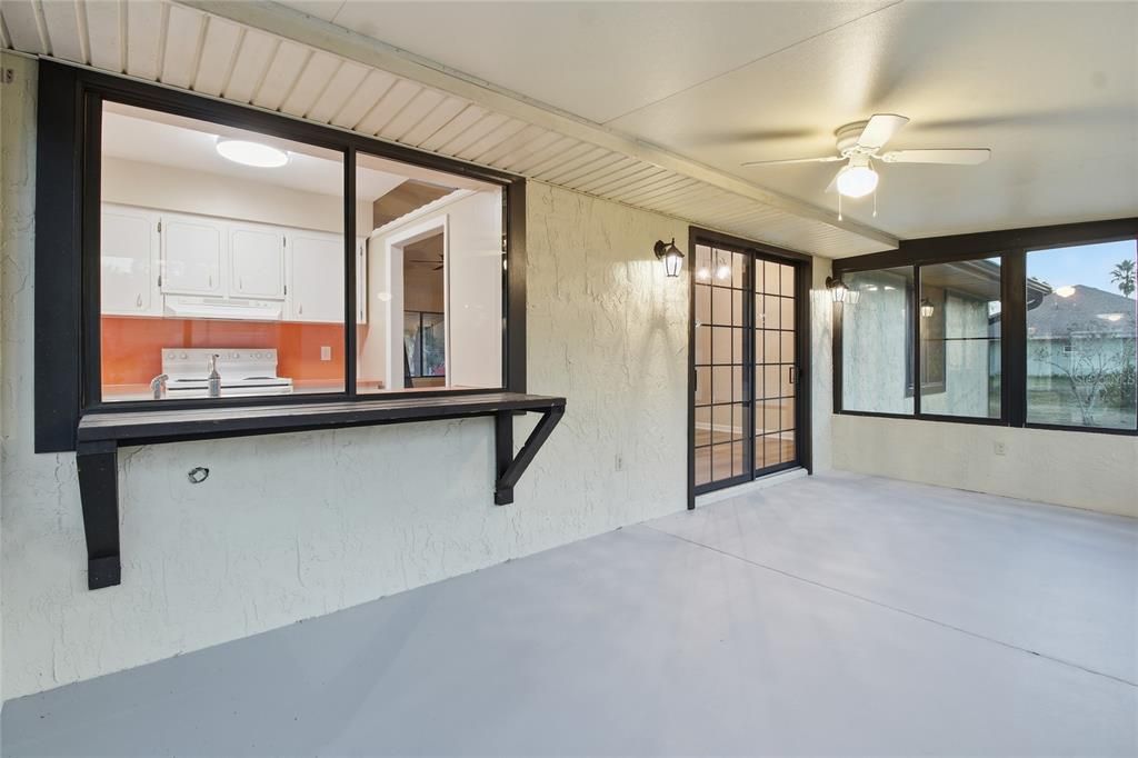 Active With Contract: $335,000 (3 beds, 2 baths, 1248 Square Feet)