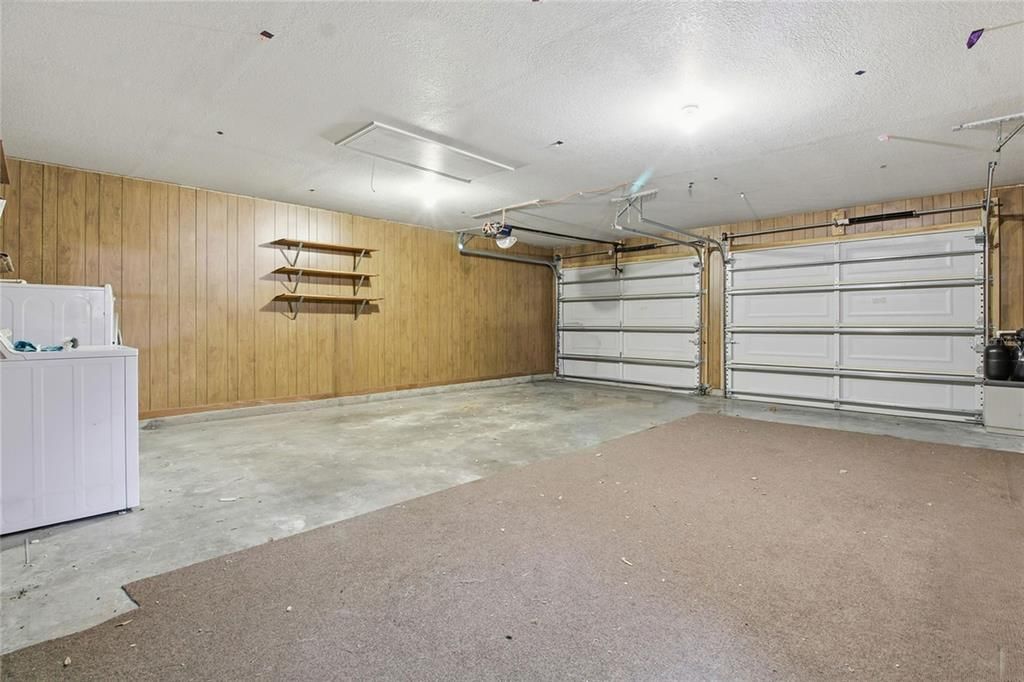 Active With Contract: $335,000 (3 beds, 2 baths, 1248 Square Feet)